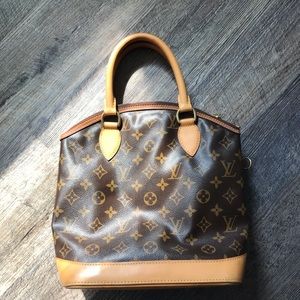 Vintage Louis Vuitton handbag